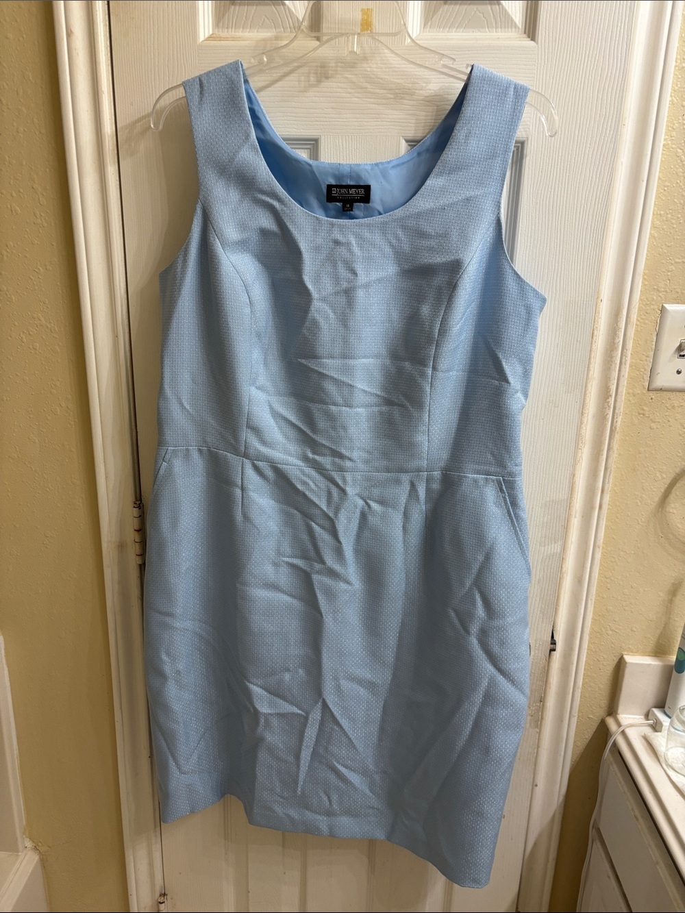John Meyer Collection Sky Blue Textured Midi fully lined sleeveless Dress. NWOT